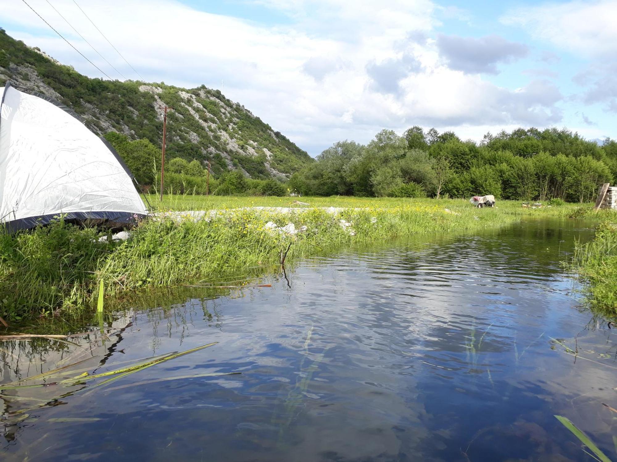 Camp Sunny Hills Hotel Virpazar Exterior foto